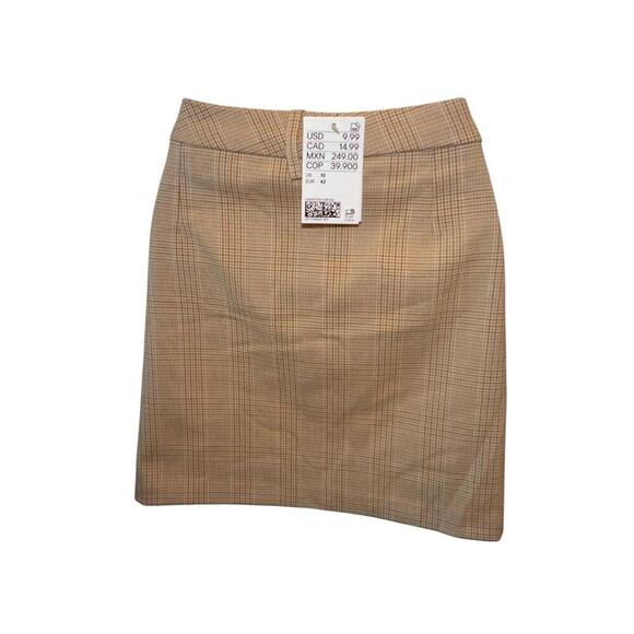 NWT Stylish Brown Plaid Mini Skirt - Picture 1 of 3
